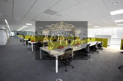 مكتب عمل جماعي - استوديو - 4 حمامات للايجار في 2 المويهات - المويهات - عجمان