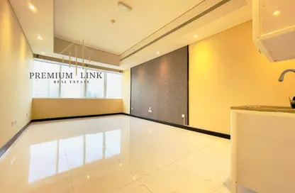 Apartment - Studio - 1 Bathroom for rent in Electra Street - Abu Dhabi
