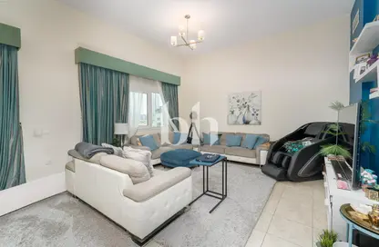 شقة - 2 غرف نوم - 4 حمامات للبيع في المنصة الإمبراطورية للإقامة - أمبريال ريزيدنس - مثلث قرية الجميرا - دبي شقة - 2 غرف نوم - 4 حمامات للبيع في المنصة الإمبراطورية للإقامة - أمبريال ريزيدنس - مثلث قرية الجميرا - دبي