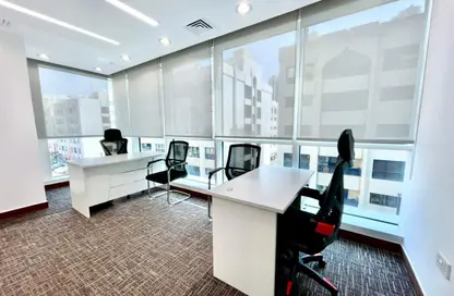 Office Space - Studio - 4 Bathrooms for rent in Hamdan Street - Abu Dhabi