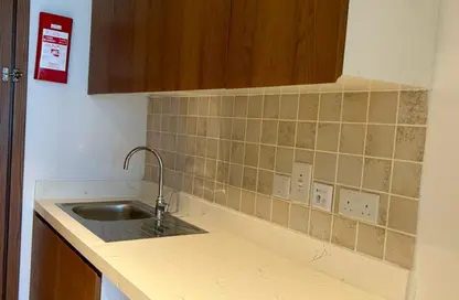 Apartment - Studio - 1 Bathroom for rent in Julphar Residence - Al Reem Island - Abu Dhabi