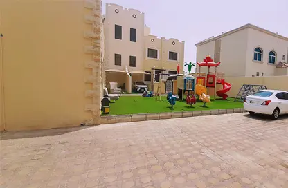 فيلا - 4 غرف نوم - 4 حمامات للايجار في مدينة محمد بن زايد - أبوظبي