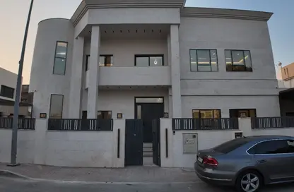 Villa - 4 Bedrooms - 4 Bathrooms for sale in Al Rifa'ah - Al Heerah - Sharjah