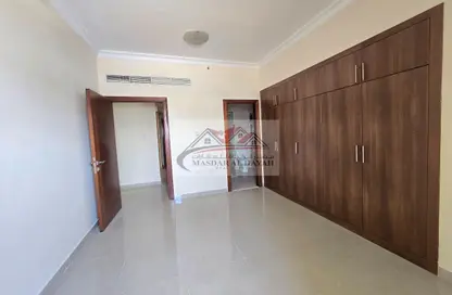شقة - 2 غرف نوم - 2 حمامات للايجار في بناية مويليح 29 - مويلح - الشارقة