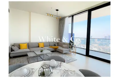 شقة - 2 غرف نوم - 2 حمامات للايجار في بن غاطي كورنر - الضاحية 10 - قرية الجميرا سركل - دبي