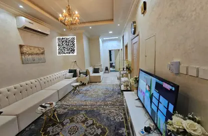 Villa - 5 Bedrooms - 7 Bathrooms for sale in Al Yasmeen 1 - Al Yasmeen - Ajman