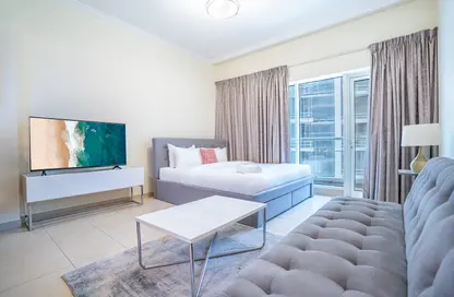 Apartment - Studio - 1 Bathroom for rent in Burj Al Nujoom - Downtown Dubai - Dubai