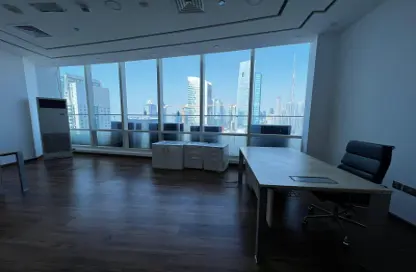 صورة لـ غرفة المعيشة / غرفة الطعام مكتب - استوديو للايجار في برج بارك لين - الخليج التجاري - دبي ، صورة رقم 1