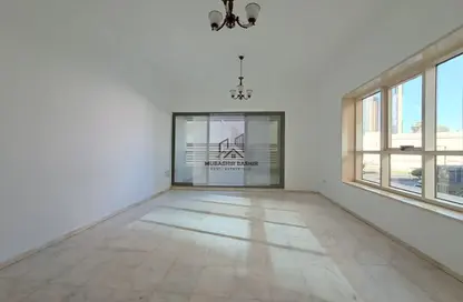 Apartment - 2 Bedrooms - 2 Bathrooms for rent in New Al Taawun Road - Al Taawun - Sharjah