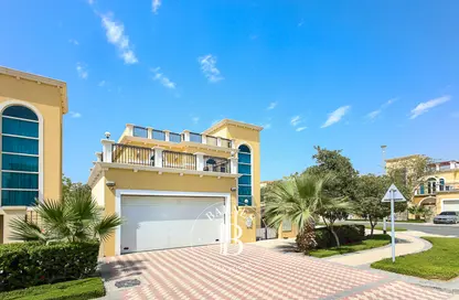 Villa - 4 Bedrooms - 4 Bathrooms for sale in Legacy Nova Villas - Jumeirah Park - Dubai