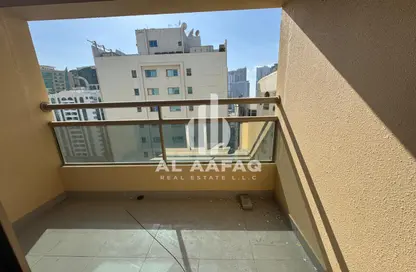 شقة - 2 غرف نوم - 2 حمامات للايجار في المجاز 3 - المجاز - الشارقة