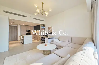 Apartment - 1 Bedroom - 1 Bathroom for sale in Oxford 212 - Jumeirah Village Circle - Dubai