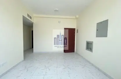 Apartment - 1 Bedroom - 1 Bathroom for rent in Fire Station Road - Muwaileh - Sharjah