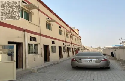 سكن عمال - استوديو - 8 حمامات للايجار في الجرف الصناعية 3 - الجرف الصناعية - عجمان