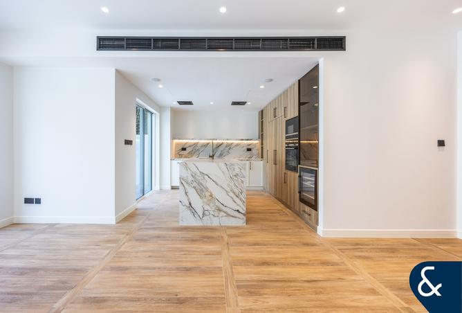 15030367 - Property Image 2