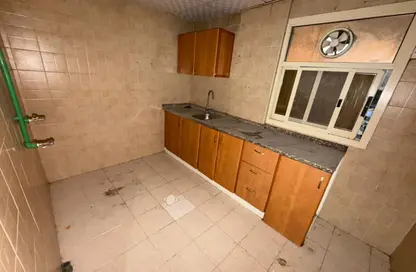 شقة - غرفة نوم - 1 حمام للايجار في مبنى جيباس 3 - الراشدية 2 - الراشدية - عجمان