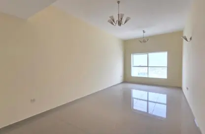 Apartment - 1 Bedroom - 1 Bathroom for rent in Fujairah Beach - Downtown Fujairah - Fujairah