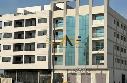 عمارة بالكامل - 8 غرف نوم - 8 حمامات للبيع في سراب 2 - الجادة - الشارقة