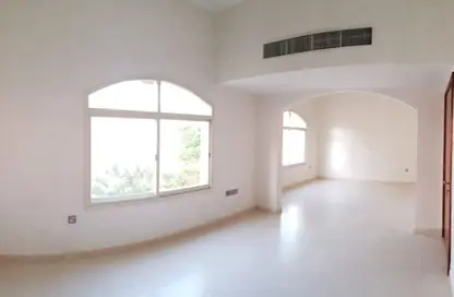 فيلا - 4 غرف نوم - 5 حمامات للايجار في فيلات مدينة خليفة آيه - مدينة خليفة أ - مدينة خليفة - أبوظبي