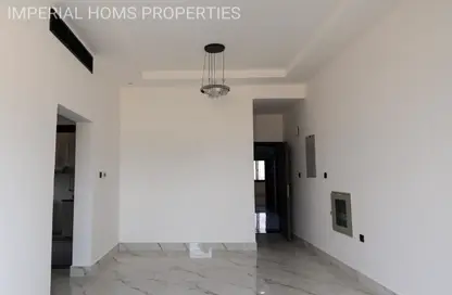 Apartment - 1 Bedroom - 2 Bathrooms for rent in Al Ghoroub Tower - Al Alia - Ajman