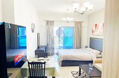 Room / Bedroom image for: Apartment - 1 Bathroom for sale in Elite Business Bay Residence - Business Bay - Dubai, Image 1