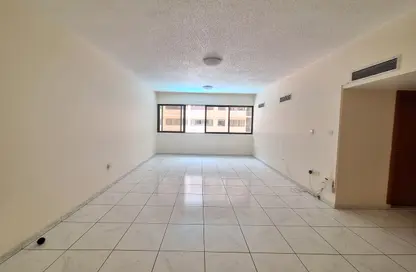 Apartment - 1 Bedroom - 2 Bathrooms for rent in Golden Sands 1 - Mankhool - Bur Dubai - Dubai