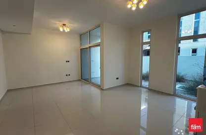 تاون هاوس - 5 غرف نوم - 3 حمامات للايجار في جنوسيا - داماك هيلز 2 - دبي