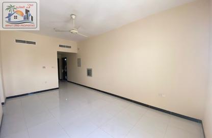 Apartment - 2 Bedrooms - 3 Bathrooms for rent in Al Jurf 2 - Al Jurf - Ajman Downtown - Ajman