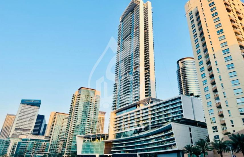 https://www.propertyfinder.ae/property/5cf3b11d700315b95919280d98b6c8a7/856/550/MODE/7a9af5/9373218-378b3o.jpg?ctr=ae