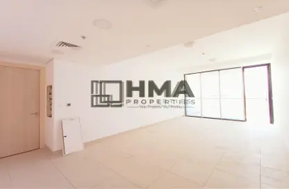 Apartment - 2 Bedrooms - 2 Bathrooms for rent in Ayesha Tower - Al Jaddaf - Dubai