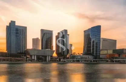 Apartment - 3 Bedrooms - 4 Bathrooms for sale in Al Maryah Vista - Al Maryah Island - Abu Dhabi