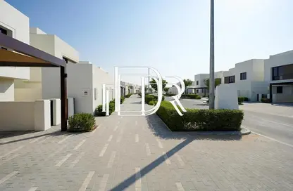 Villa - 3 Bedrooms - 4 Bathrooms for rent in Noya Luma - Noya - Yas Island - Abu Dhabi