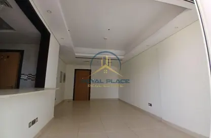 شقة - غرفة نوم - 2 حمامات للايجار في برج القارات - الضاحية 13 - قرية الجميرا سركل - دبي شقة - غرفة نوم - 2 حمامات للايجار في برج القارات - الضاحية 13 - قرية الجميرا سركل - دبي