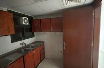 Apartment - 1 Bedroom - 1 Bathroom for rent in Abu Shagara building - Abu shagara - Sharjah