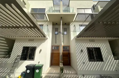 Villa - 4 Bedrooms - 4 Bathrooms for rent in Jumeirah Village Triangle - Dubai