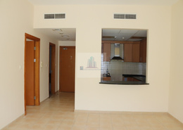 Apartment - 1 bedroom - 1 bathroom for rent in B-05 - CBD (Central Business District) - International City - Dubai