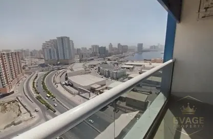 شقة - 2 غرف نوم - 2 حمامات للايجار في برج البوابة 1 - مشيرف - عجمان