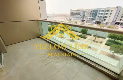 شقة - غرفة نوم - 2 حمامات للايجار في P2520 - شاطئ الراحة - أبوظبي