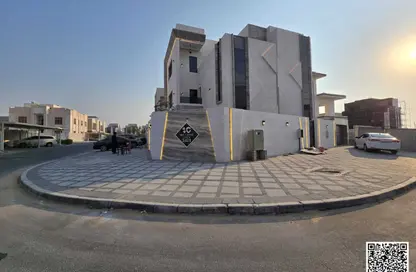 فيلا - 6 غرف نوم - 8 حمامات للبيع في قرية الاميرة - الياسمين - عجمان