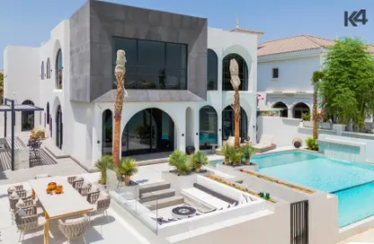 Villa - 6 Bedrooms - 7 Bathrooms for sale in Garden Homes Frond E - Garden Homes - Palm Jumeirah - Dubai