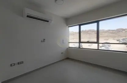 Apartment - Studio - 1 Bathroom for rent in Al Sinaiya - Al Ain