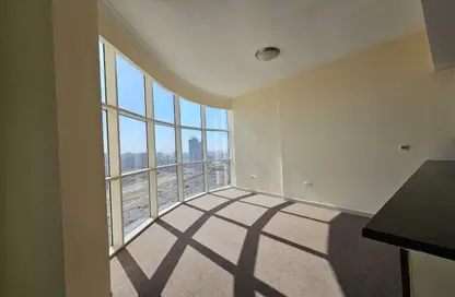 Apartment - 1 Bedroom - 2 Bathrooms for rent in Reef Residence - District 13 - Jumeirah Village Circle - Dubai