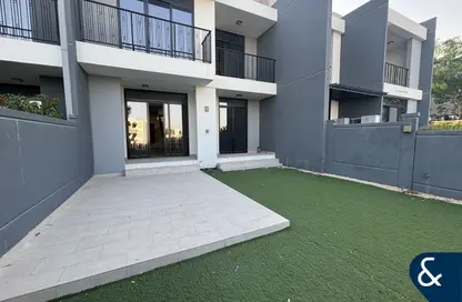 Villa - 3 Bedrooms - 3 Bathrooms for rent in Casa Flores - Green Community Motor City - Motor City - Dubai