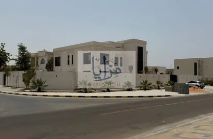 Villa - 5 Bedrooms - 7 Bathrooms for sale in Al Hamidiya 1 - Al Hamidiya - Ajman
