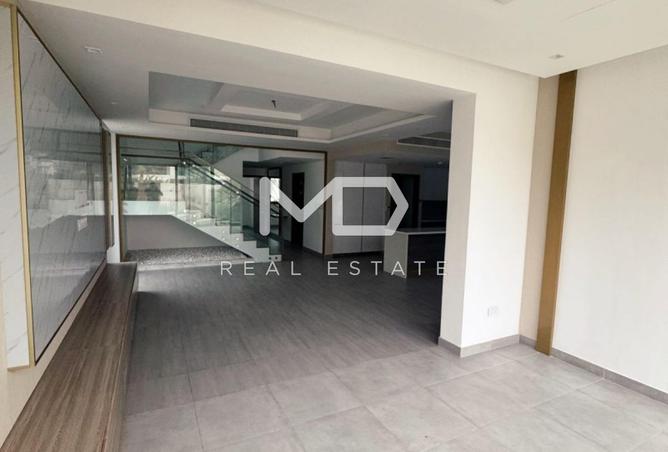 15188990 - Property Image 3