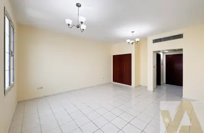 شقة - غرفة نوم - 1 حمام للبيع في تي 02 - طراز أسباني - المدينة الدولية - دبي