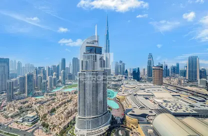 Apartment - 3 Bedrooms - 4 Bathrooms for sale in Boulevard Point - Downtown Dubai - Dubai