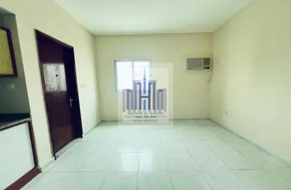 Apartment - Studio - 1 Bathroom for rent in Fire Station Road - Muwaileh - Sharjah