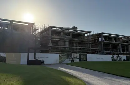 Villa - 6 Bedrooms - 7 Bathrooms for sale in Signature Mansions - Jumeirah Golf Estates - Dubai