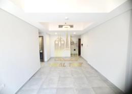 صورةغرفة فارغة لـ: شقة - 1 غرفة نوم - 2 حمامات للكراء في شارع السطوة - السطوة - دبي, صورة 1